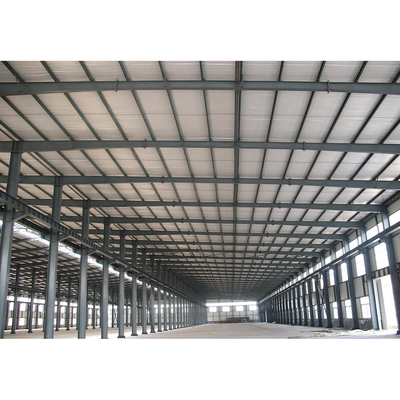 Strutture in acciaio prefabbricate con connessioni a bullone
